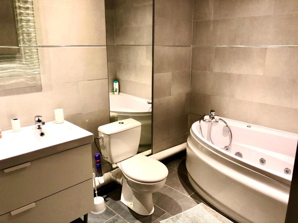Appartement 105 M2 Rue Foch Arc De Triomphe Hyper Centre Montpellier Exteriér fotografie